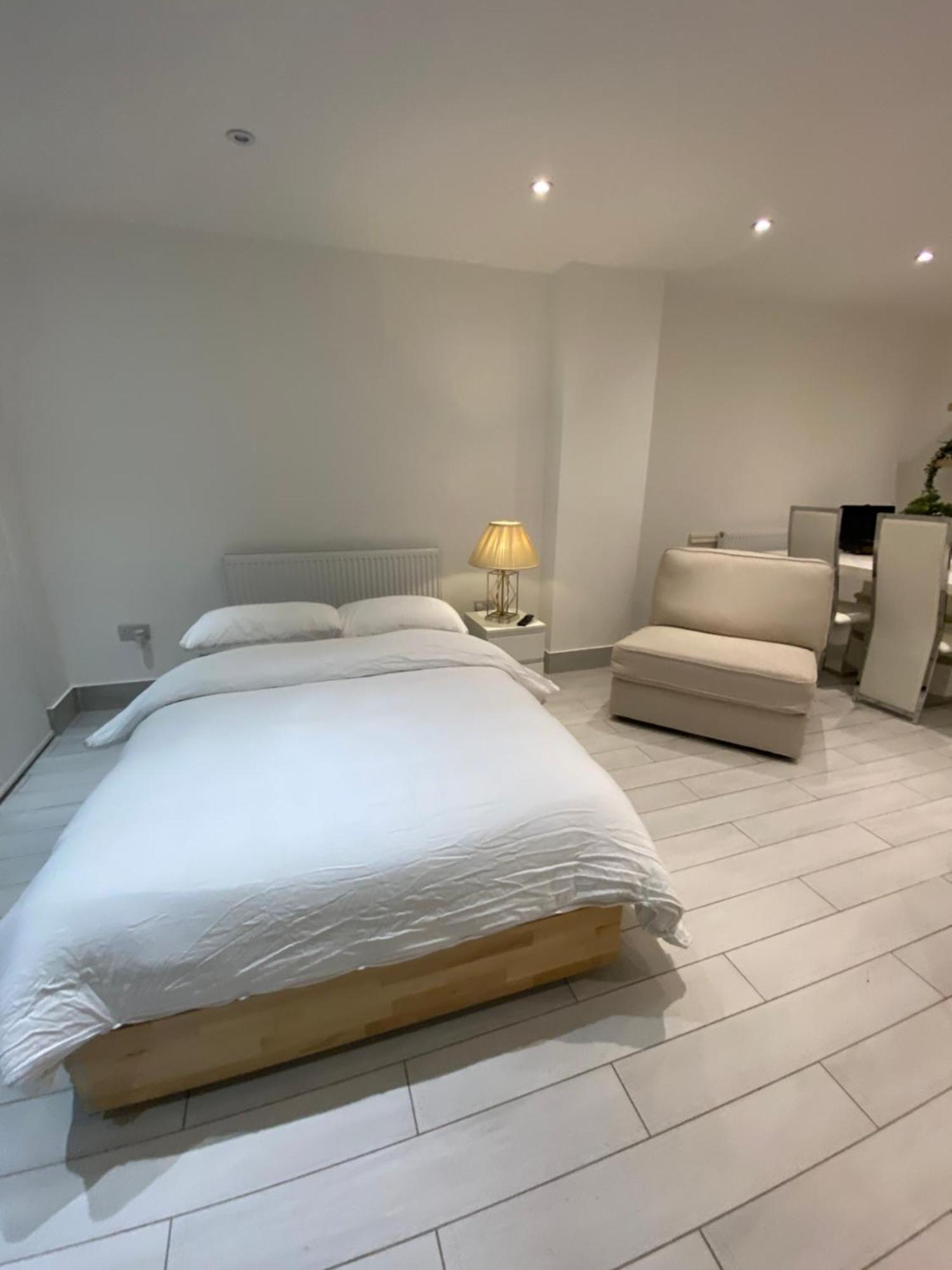 The Bay Apartment إدجوير المظهر الخارجي الصورة
