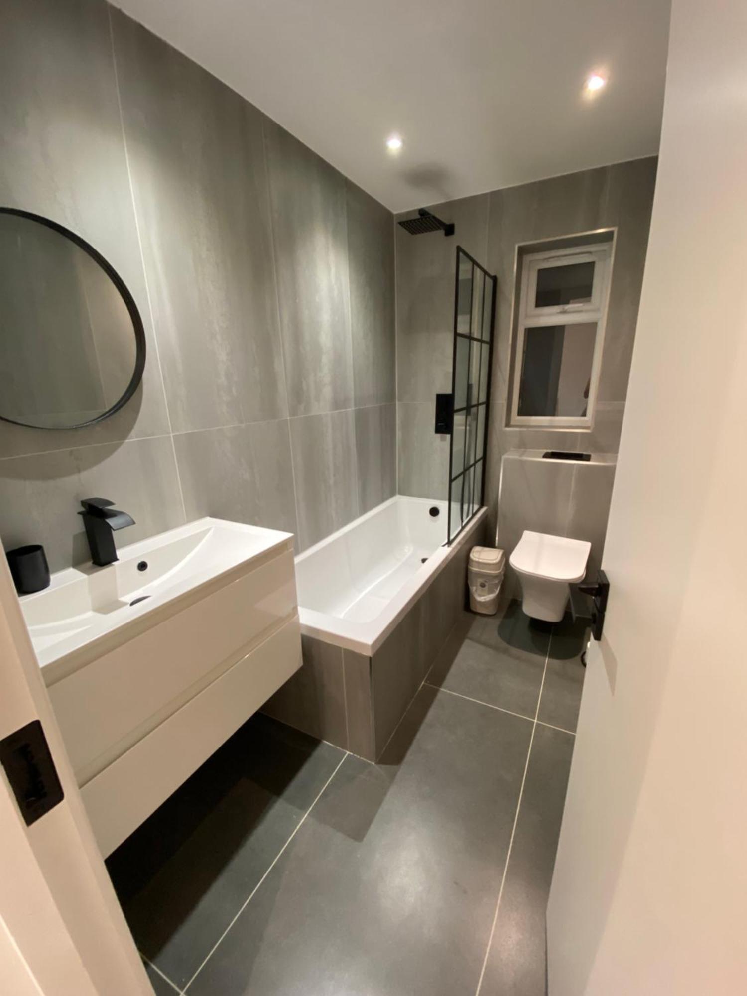The Bay Apartment إدجوير المظهر الخارجي الصورة