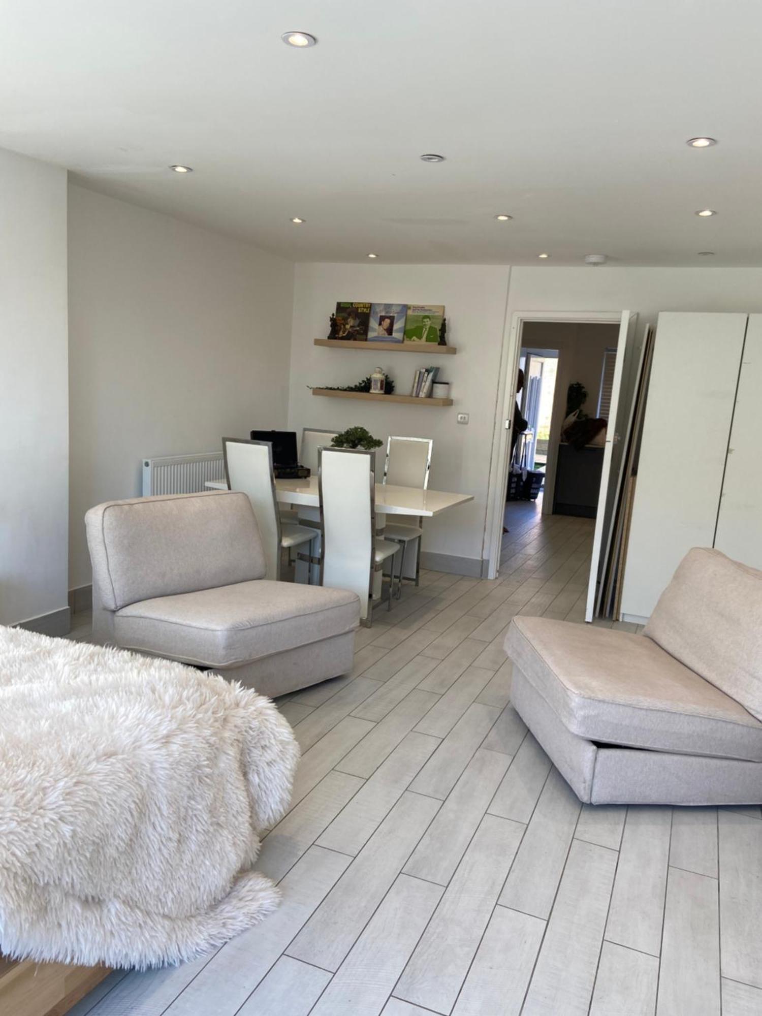 The Bay Apartment إدجوير المظهر الخارجي الصورة
